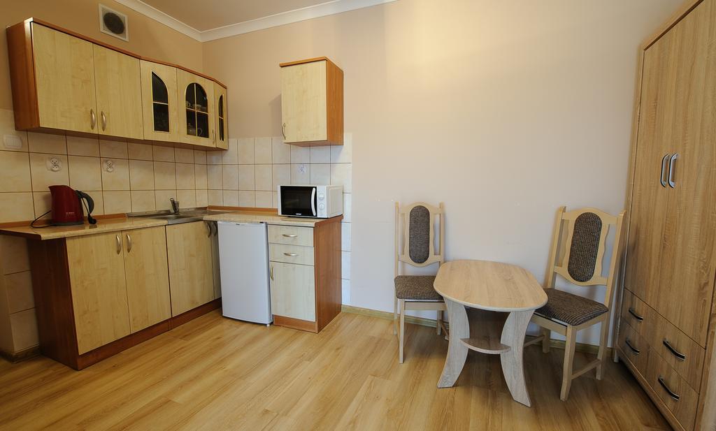 Pokoje I Apartamenty Iwona Ciechocinek Kültér fotó