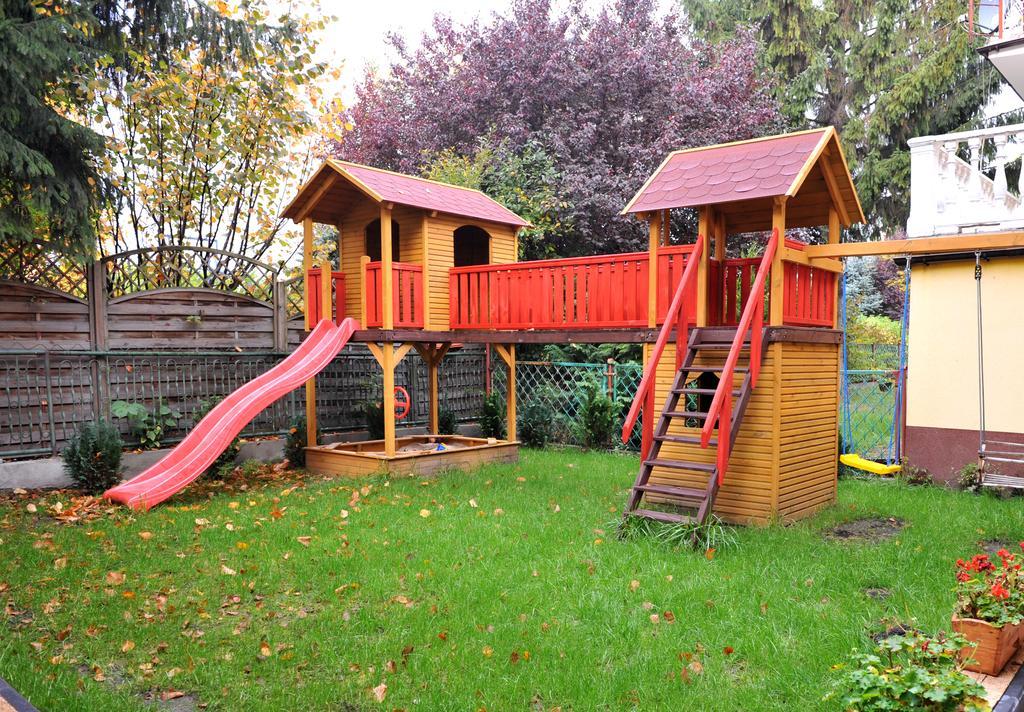 Pokoje I Apartamenty Iwona Ciechocinek Kültér fotó