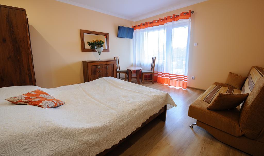 Pokoje I Apartamenty Iwona Ciechocinek Kültér fotó